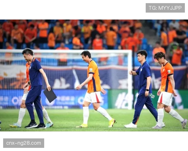 青岛海牛深陷降级区面临四轮硬战需战胜争冠强队保级希望